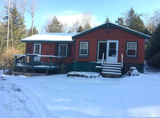 959 Greeleys Landing Rd, Dover Foxcroft, ME 04426