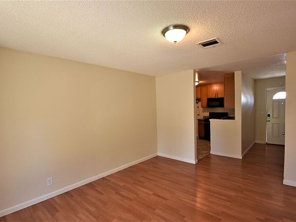 3rd image of 1365 Jack London Dr