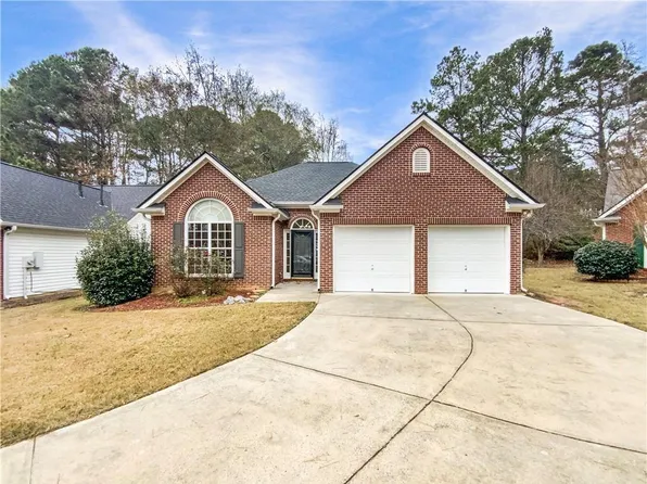 160 Eastfield Ct, Fayetteville, GA 30215