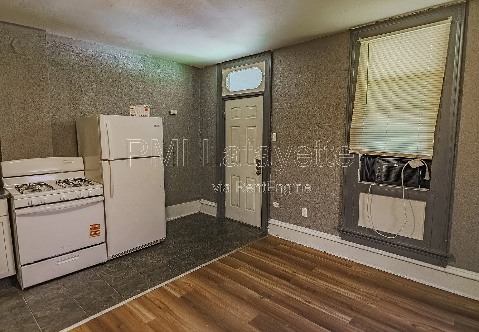 1 bed, 1.0 bath, 450 sqft, $725 — Photo 3