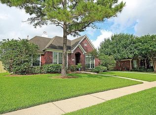 3622 Garrettsville Dr, Pearland, TX 77584