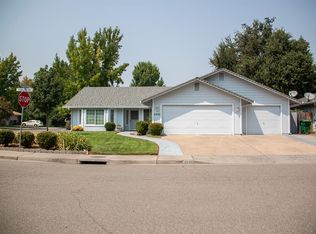 2993 Cobblestone Loop, Anderson, CA 96007