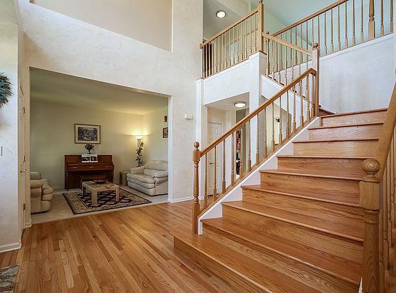4th image of 5607 Highland Dr