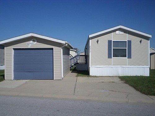 1st image of 2372 Deer Lake Dr