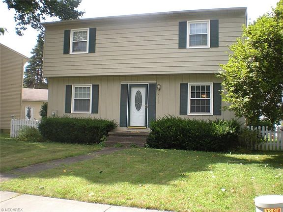 2nd image of 336 S Hawkins Ave