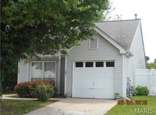 748 Liberty Village Dr, Florissant, MO 63031