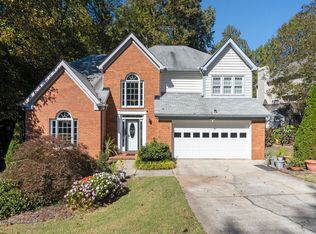 810 Deep Lake Dr NW, Kennesaw, GA