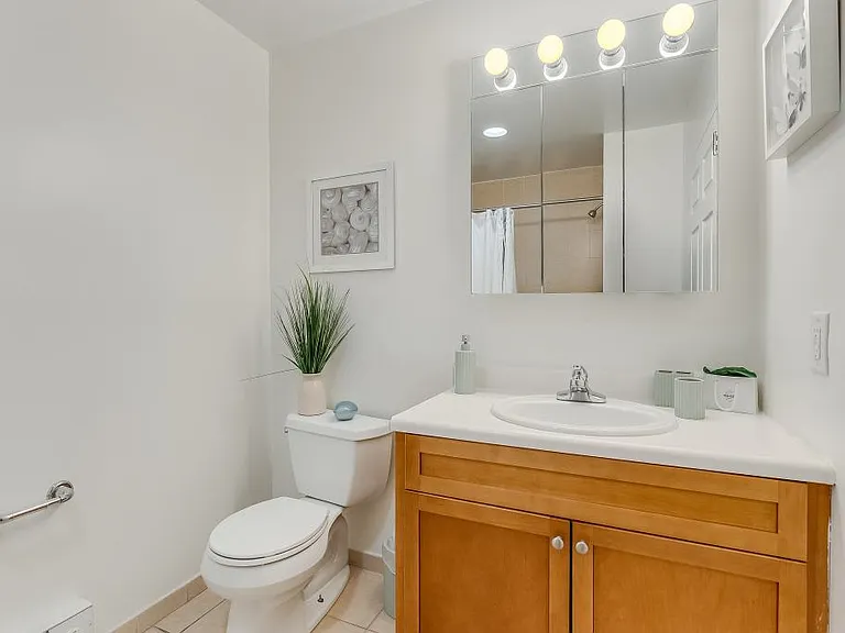 Pier Village Apartments — Photo 17