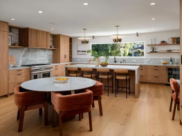 2110 Calle Guaymas, La Jolla, CA 92037