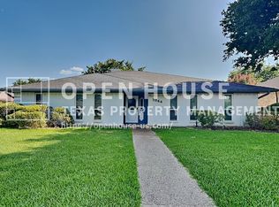 1944 Chesham Dr, Carrollton, TX 75007