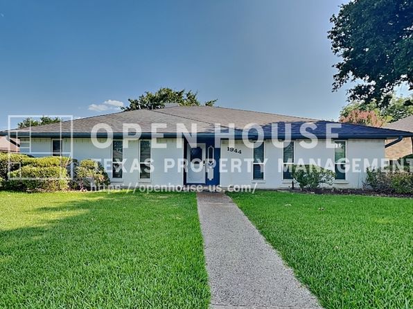 1944 Chesham Dr