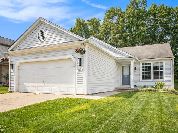 1671 Valdosta Cir, Pontiac, MI 48340