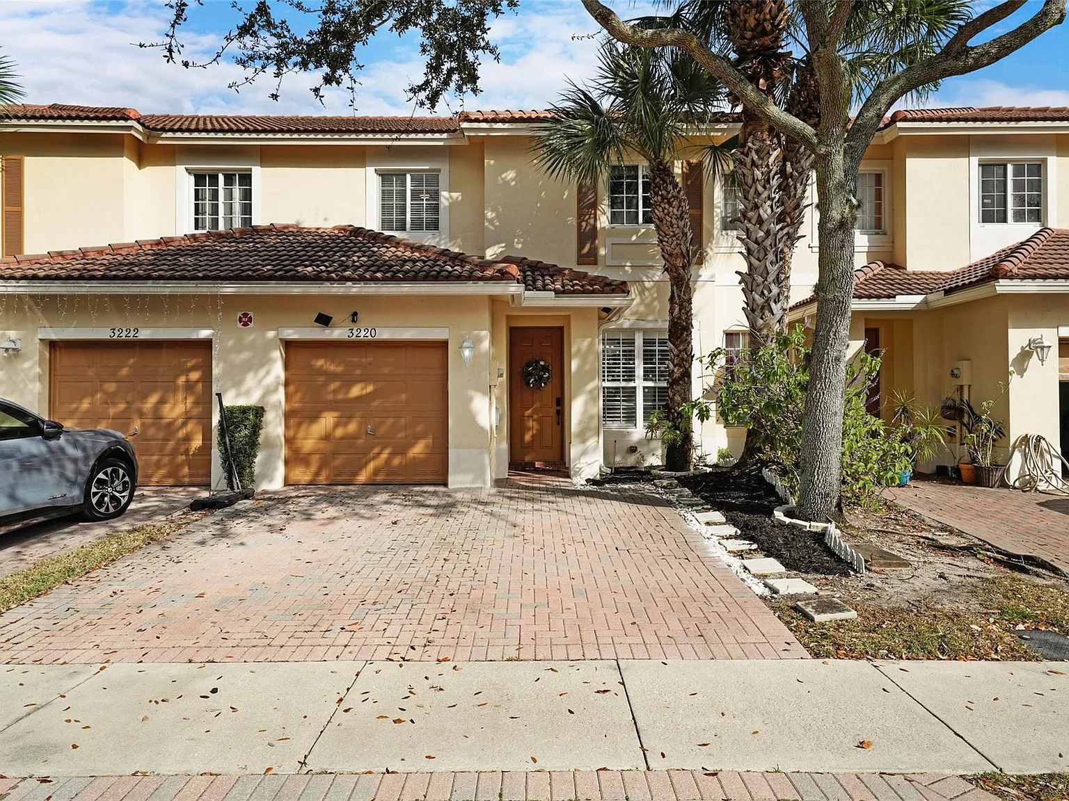 3 bed, 2.5 bath, 1514 sqft, $3,200 — Photo 4