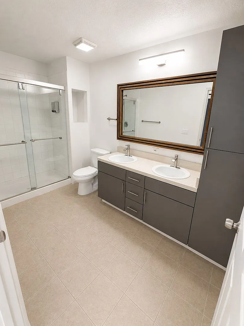 3 bed, 2.0 bath, 1854 sqft, $1,799 — Photo 4