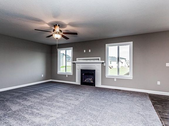 3rd image of 4709 NE Oak Dr