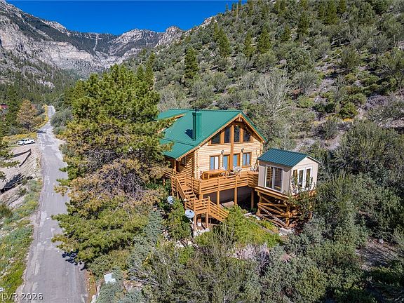 2nd image of 4947 Snow White Rd