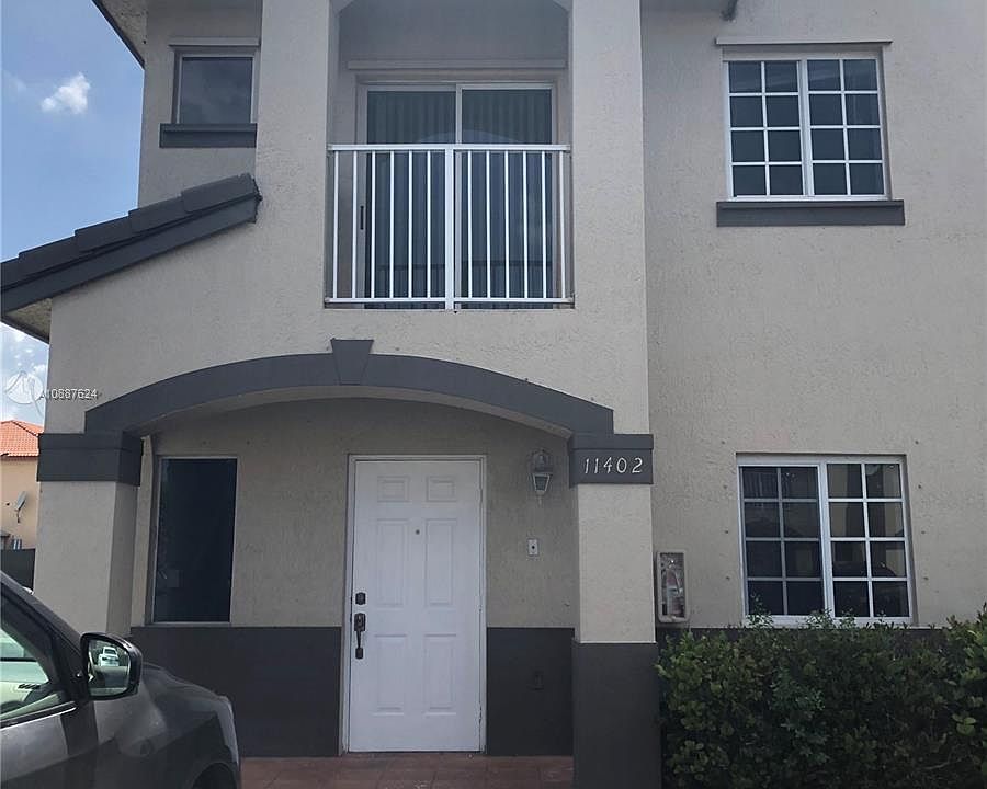 1st image of 11402 NW 93rd Pl #4