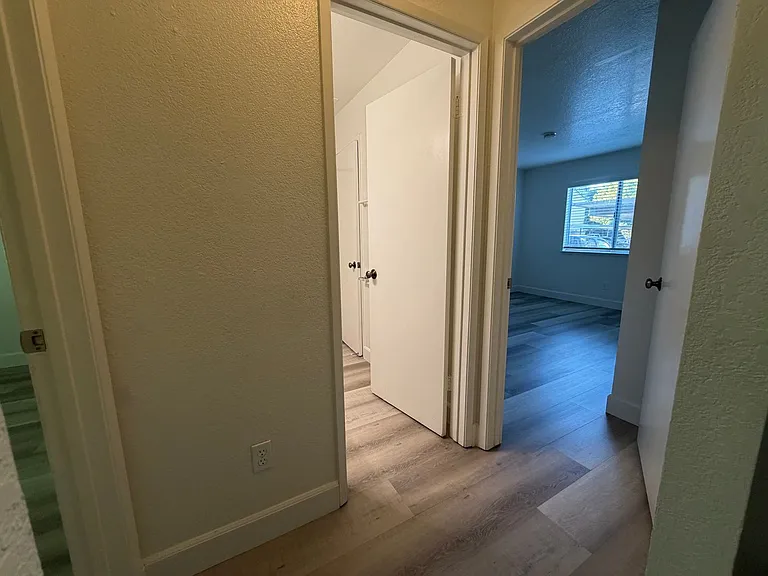 9151 Newhall Dr #116 — Photo 17
