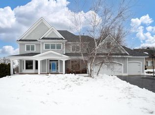 600 High Ridge Cir, Mendota Heights, MN 55118