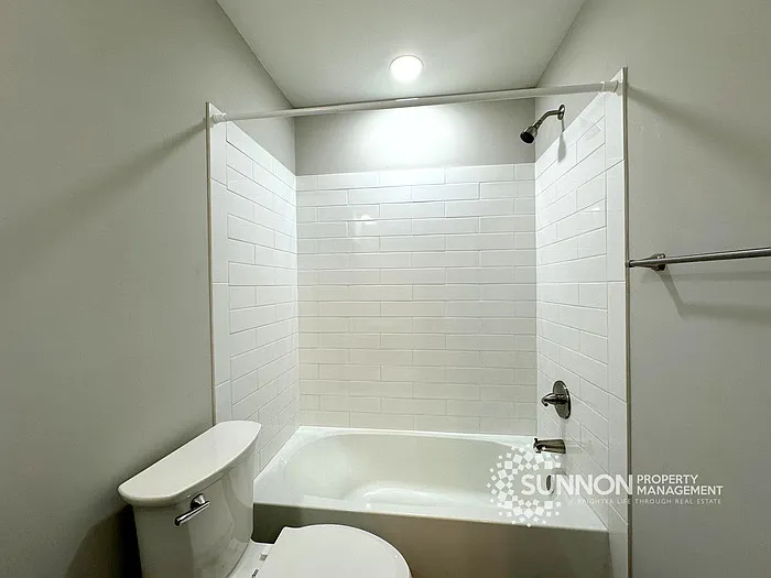 9103 Exbury Ct — Photo 11