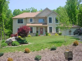 122 Arbor Way, Stroudsburg, PA 18360