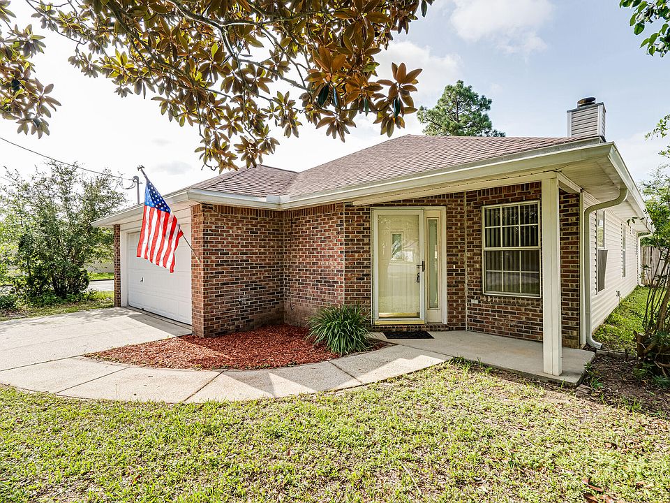 1st image of 1916 Summer Hills Ln
