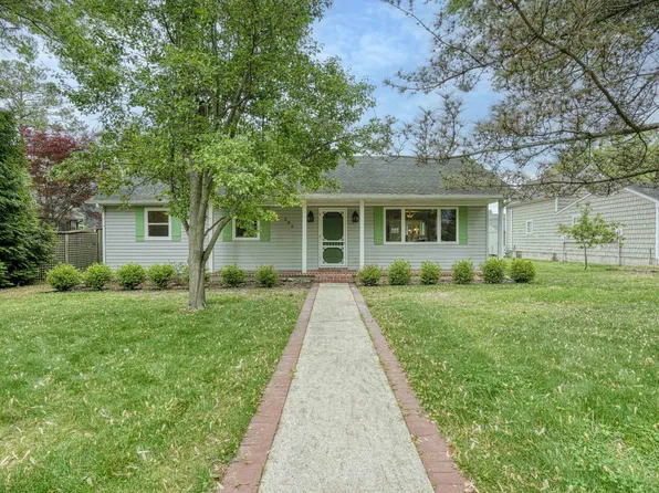 306 W Oak Ave, Easton, MD 21601