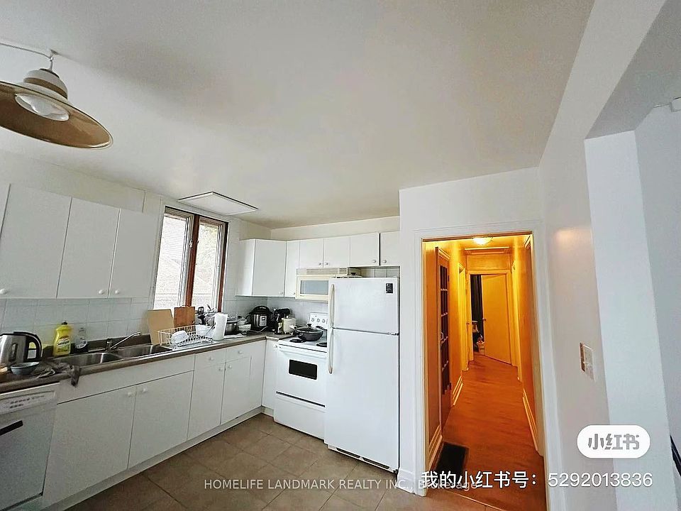 1st image of 43 Kingsmount St N