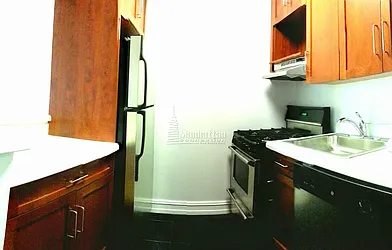 Rented by Manhattan Connection