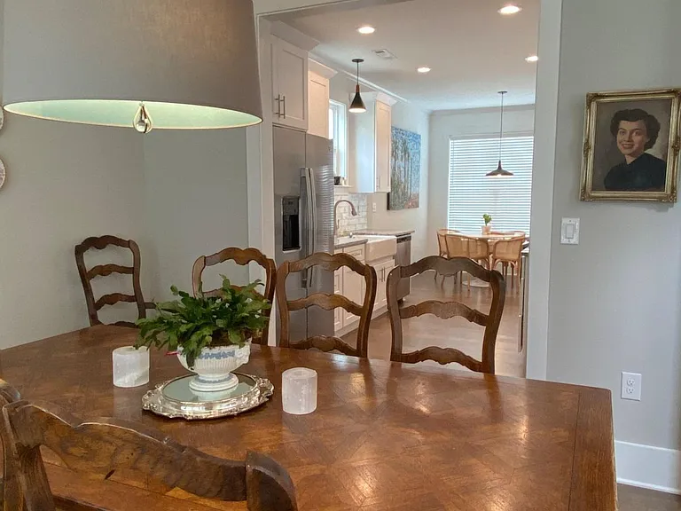 352 Davis St — Photo 21