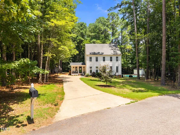 2809 Elsbeth Ct, Wake Forest, NC 27587