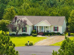 102 Pine Ridge Ln, Farmville, VA 23901