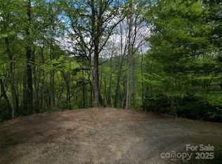 3 Autumn Dr UNIT 3, Waynesville, NC 28785