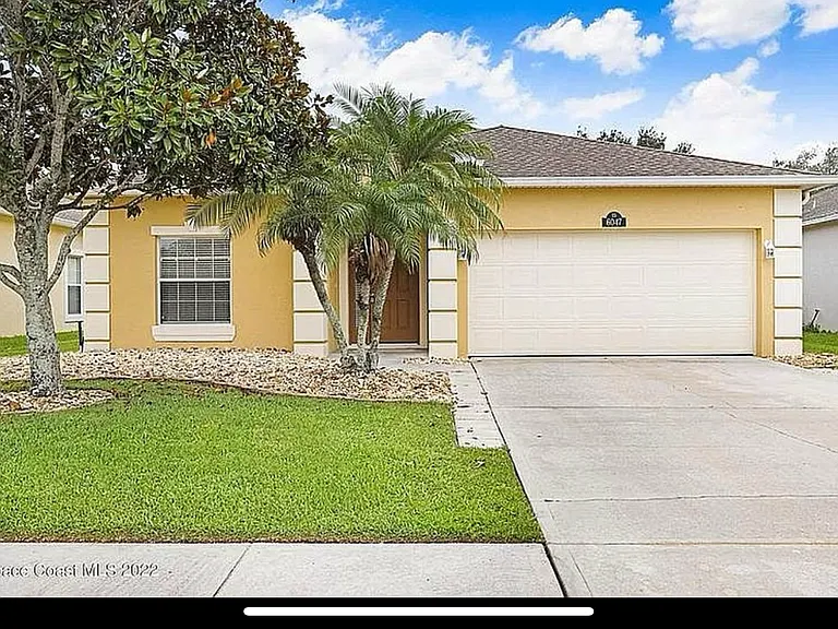 6047 Indigo Crossing Dr — Photo 1
