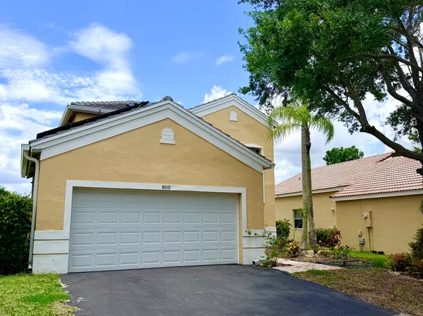 800 Stanton Dr, Weston, FL 33326