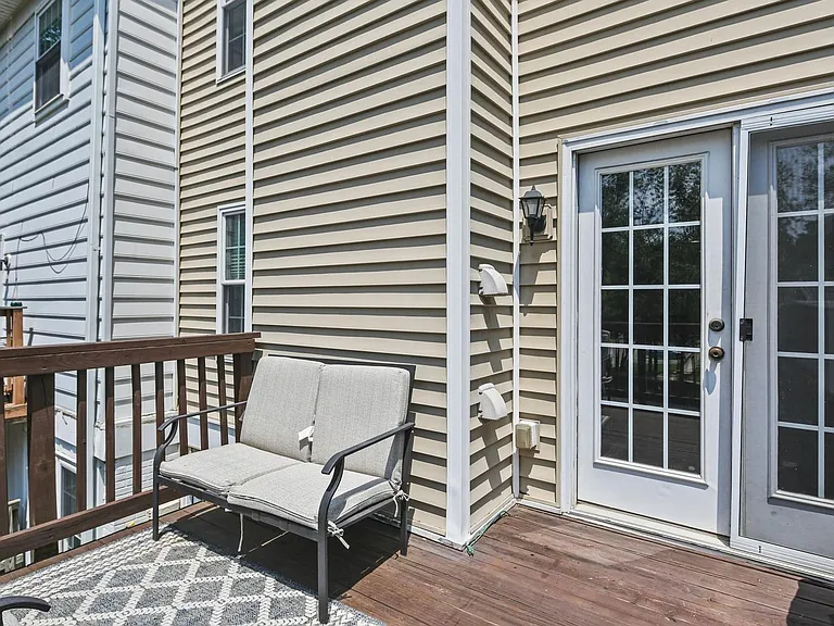 1531 Marlborough Ct — Photo 26