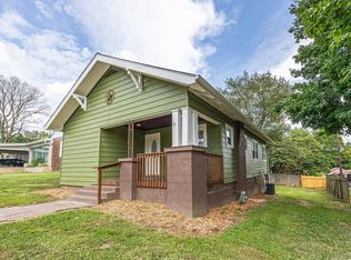 404 N Cherry St, Winslow, IN