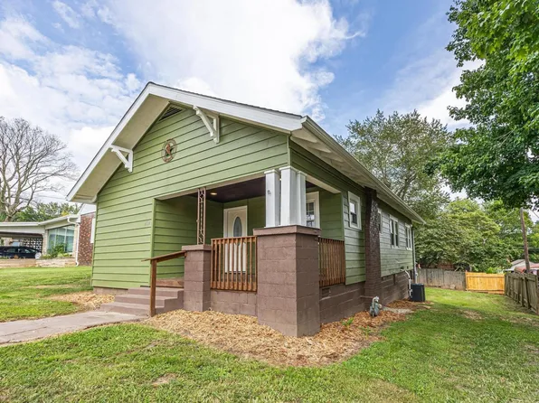 404 N Cherry St, Winslow, IN 47598