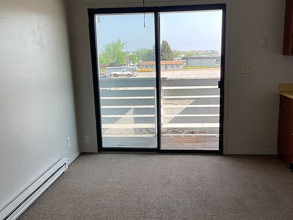 4th image of 1000 Elon Ave #B