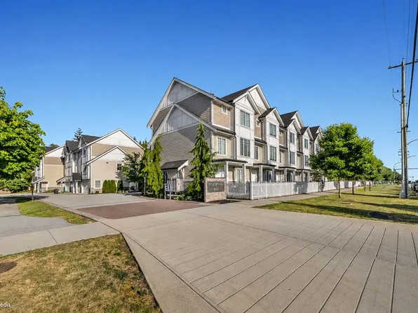 7056 192nd St #6, Surrey, BC V4N 6S6