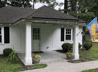 843 Saint Lawrence Dr, Chesapeake, VA 23325