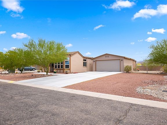 3rd image of 4480 S Camp Mohave Court