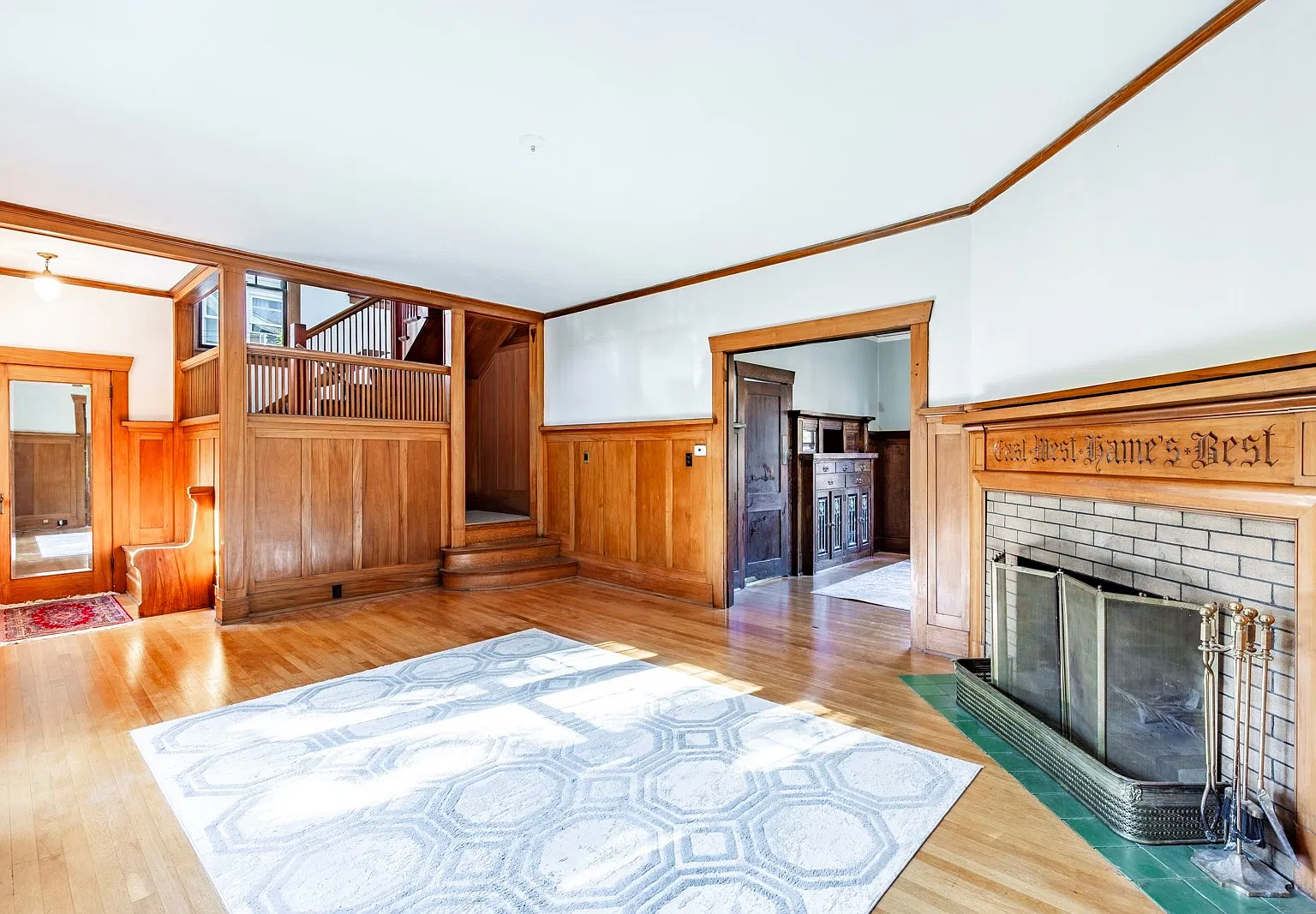 3 bed, 1840 sqft, $4,500 — Photo 3