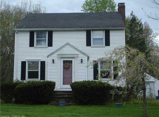 10 Macdonald Rd, Trumbull, CT 06611