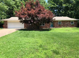 1659 E Richmond St, Springfield, MO 65804