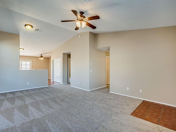 5th image of 20487 N 93rd Dr