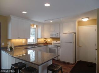 8004 157th St W, Apple Valley, MN 55124