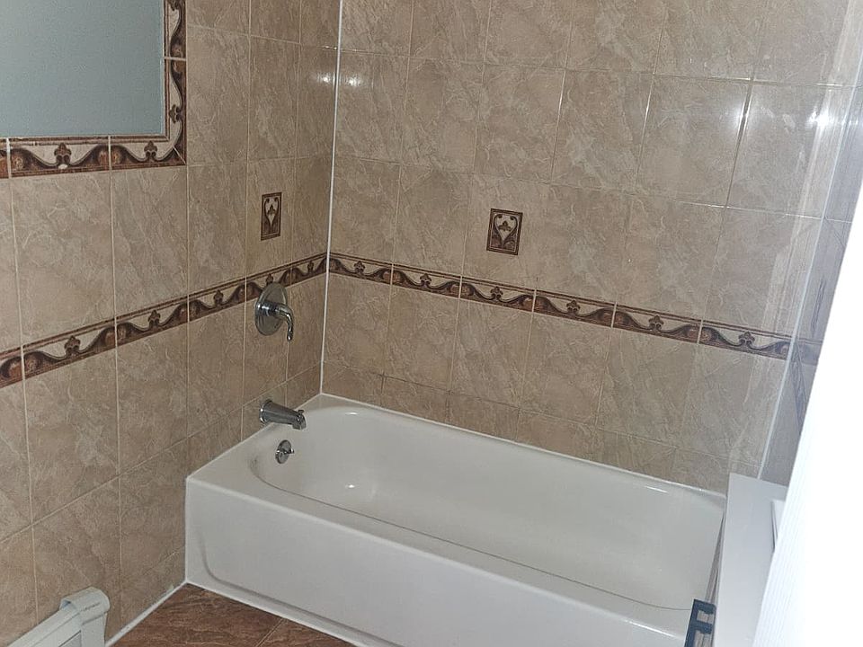 2nd image of 734 S 15th St #1