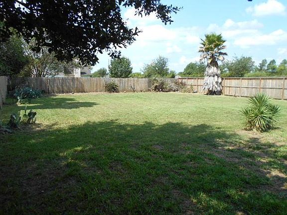 2nd image of 9315 Aberdeen Lake Dr