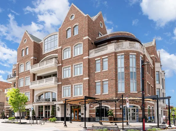 110 E Main St APT 301, Midland, MI 48640